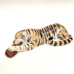 Скульптура "Тигр с мясом"